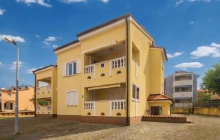 Apartments with a parking space Malinska, Krk - 19300 - Malinska - 0