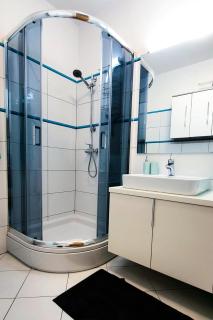 Apartments with parking space Vodice - 19340 - 3