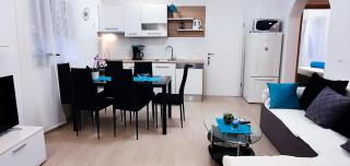 Apartments with parking space Vodice - 19340 - 1