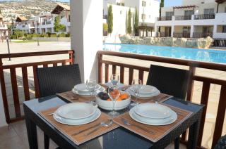 Studio with shower room E5, full kitchen, poolside, FREE WIFI - Peyia - 5