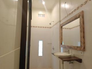 Yanti Guest House - Canggu - 5