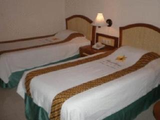 Grand Whiz Hotel Trawas Mojokerto - Trawas - 7