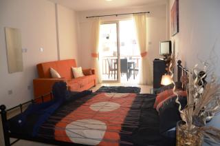 Studio with shower room E5, full kitchen, poolside, FREE WIFI - Peyia - 9