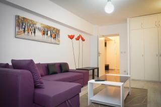 Dracula Adventure Tours Accommodation - Bucarest - 9