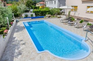 Family-friendly apartments with swimming pools Baska, Krk - 19432 - Baška - 3