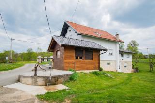 Apartments for families with children Lipovaca, Plitvice - 19450 - Rakovica - 0