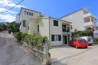 Apartments by the sea Arbanija, Ciovo - 19576 - Trogir - 8