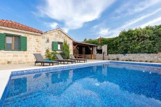 Family friendly house with a swimming pool Postira, Brac - 19563 - Postira - 9