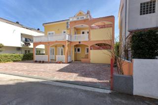 Apartments with a parking space Vodice - 19577 - Vodice - 9
