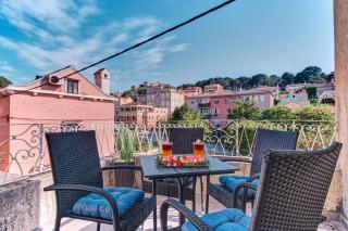 Apartments with a parking space Mali Losinj, Losinj - 19618 - 1
