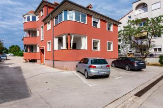 Apartments with a parking space Pula - 19628 - 0