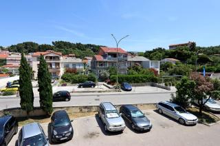 Apartments by the sea Palit, Rab - 19661 - 4