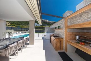 Luxury villa with a swimming pool Baska, Krk - 19671 - Baška - 2
