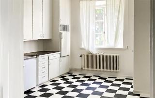 Cozy Apartment In Kristinehamn - 5