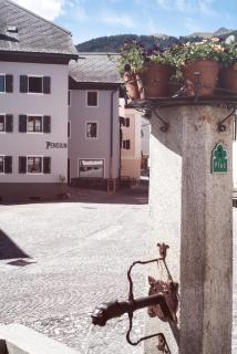 Pensiunina - Pension - Sent - Sent - 1