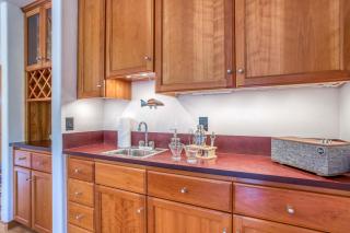 Pelican Crest - Meredith Lodging - 4