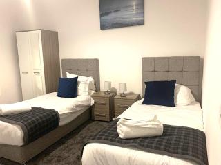 Glasgow, Bothwell, 3 bed, Suitable for Long Stays - Bothwell - 3