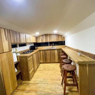 BusHotel Puerto Viejo with private Hot Tube very close to town - Puerto Viejo - 7