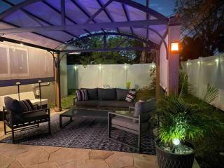 Pompano home with private heated Pool 3D tour available - 7