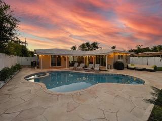 Pompano home with private heated Pool 3D tour available - 2