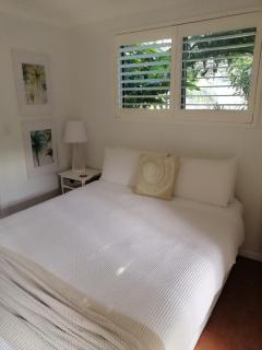 Sapphire Beach Pet Friendly Beach 5 minute walk - Sapphire Beach - 3