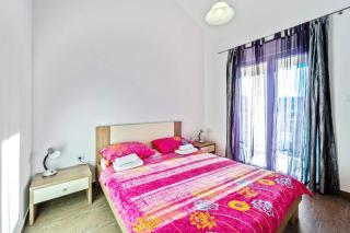 Seaside family friendly house with a swimming pool Razanj, Rogoznica - 19735 - Rogoznica - 2