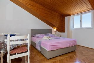 Apartments by the sea Stanici, Omis - 19728 - 3