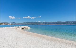 Cozy Apartment In Slatine With Wifi - 8