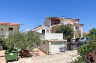 Apartments by the sea Tkon, Pasman - 19913 - Tkon - 9