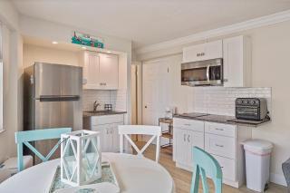 Beach Views by Day , Star Gazing by Night - Hawaiian Inn Beach Resort - Daytona Beach Shores - 3