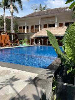 Central Inn Senggigi - Senggigi - 0