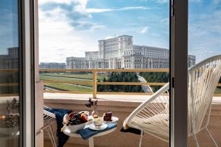 Qult - Monarch - Bucarest - 8