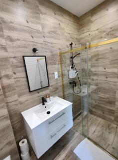 Apt FIONA4 Centrum700m Parking Bezpłatny Monitorowany Salon z Sypialnią Tv Łazienka Kuchnia Rekuperacja - 4