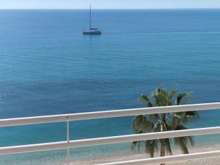 Lovely Beachfront Apartment with Panoramic Views - Altea - 0