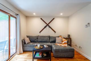 Redwood Retreat in Windham - Pool! Tennis! - Windham - 2