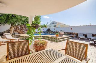 Villa with Private Pool, Jacuzzi & 360° Sea Views - Callao Salvaje - 3