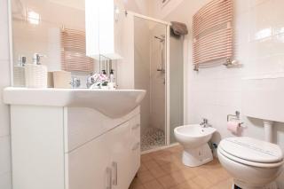 LE MURA Station Modern House - Parcheggio & Wi-Fi Gratis - Ferrara - 7