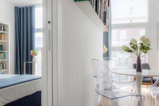 LuxNest I Porta Nuova Milan - Via Pirelli - Milan - 3