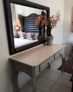 Ukweza Guest House - Marloth Park - 8
