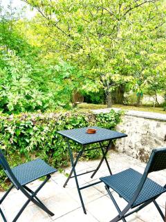 Pomegranate Gite Sleeps 4 with Pool - 9