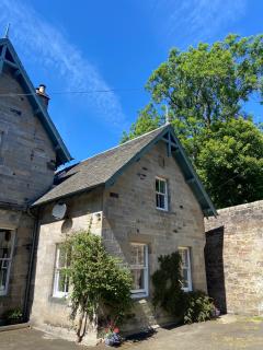 Fabulous 2 Bedroom House just outside Edinburgh - 5