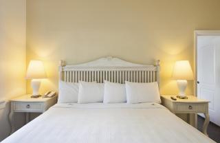 Southernmost Inn Adult Exclusive - 4