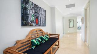 Unit 24 - 3 Bed Ocean View - Terrigal - 4