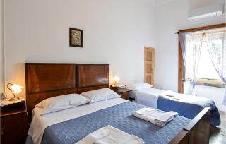 Gorgeous Home In Ragusa With Kitchen - Raguse - 5