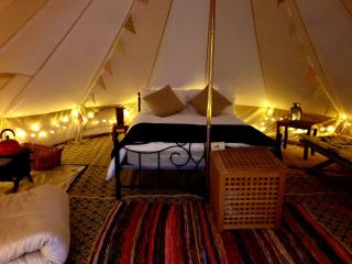 5m xl bell tent with log burner near Whitby - 3