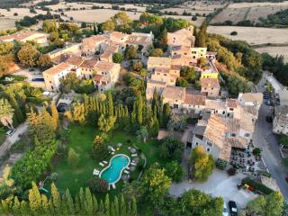 Hotel Rural Nou Dalt Muntanya - Orient - 0