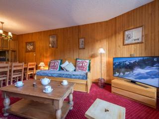 Courchevel 1850 : Appartement ensoleillé ski-aux-pieds avec balcon, parking, wifi - FR-1-575-36 - 0