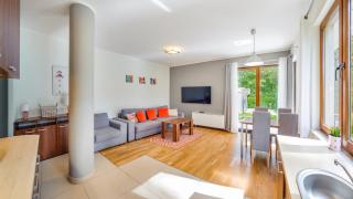 Apartamenty Sun & Snow Villa Cztery Pory Roku - basen sezonowy, sauna, blisko lasu, blisko plaży, plac zabaw - Jastrzębia Góra - 4