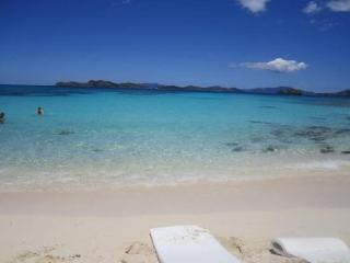 Sapphire Beachfront Condo - Free Wi-Fi - Save! - 7