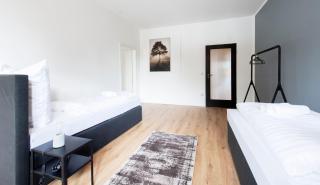 Working Loft Emmerich - 8 box spring beds - Emmerich - 1
